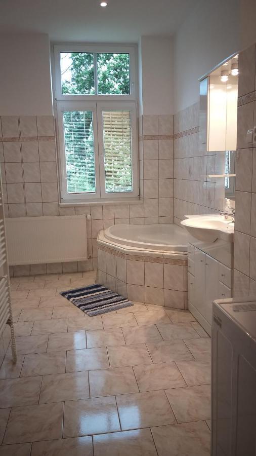 Apartman Kraslice 외부 사진
